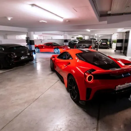 Posh Luxury