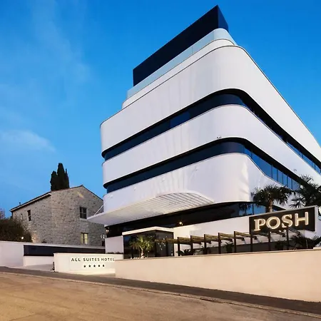 Posh Luxury Apartman *