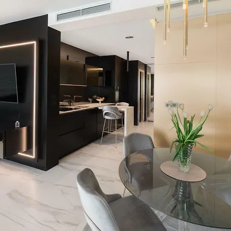 Posh Luxury Apartman *