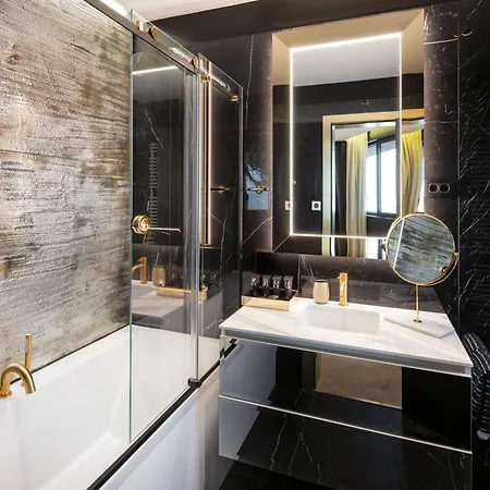 Apartment Posh Luxury